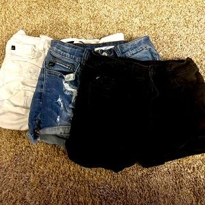 Set of 3 KanCan blue jean shorts